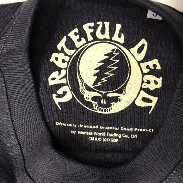 ボルトTブラック襟